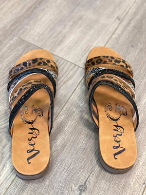 Very G Gingerly Sandals in Tan Leopard